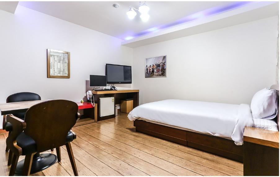 Crystal Motel Gangneung Luaran gambar